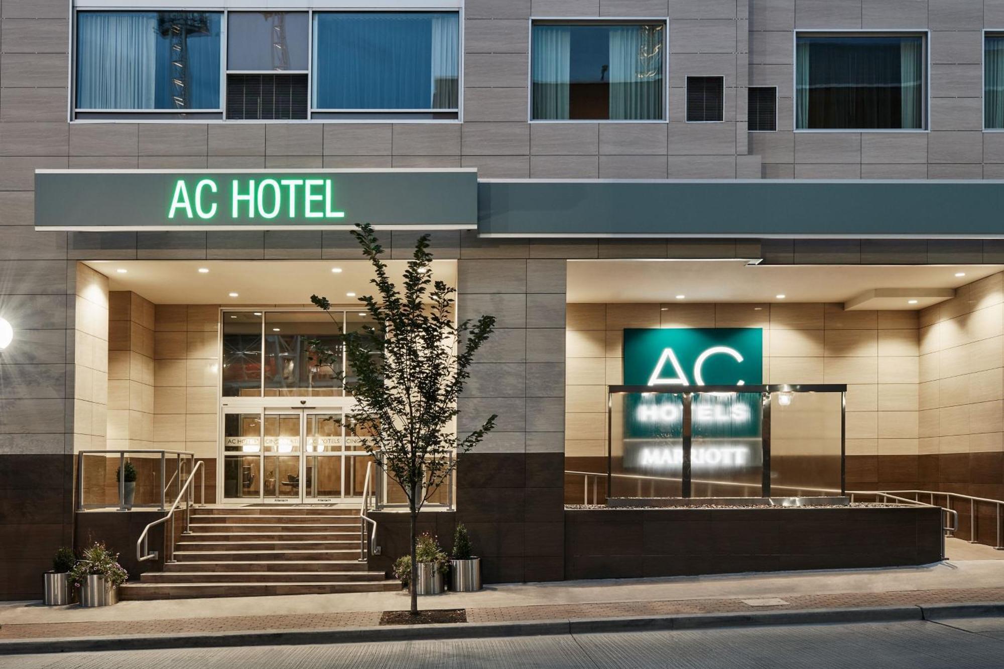 Ac ホテル シンシナティ アット ザ バンクス エクステリア 写真
